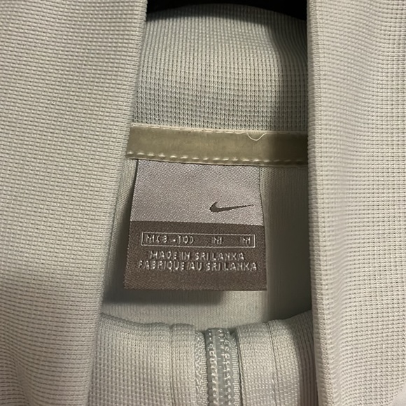 Nike Jacket - Picture 5 of 8